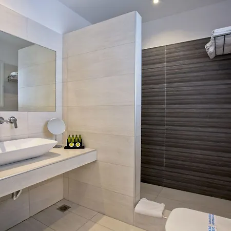 Anna-maria Mykonos ホテル 3*