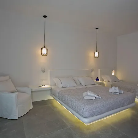 安娜玛丽亚米科诺斯公寓 格拉斯托斯