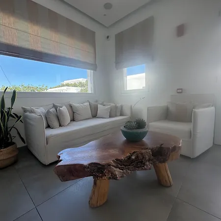 Anna-maria Mykonos מלון 3*