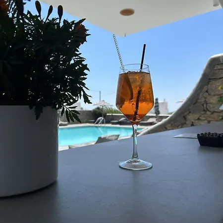 Anna-maria Mykonos מלון 3*